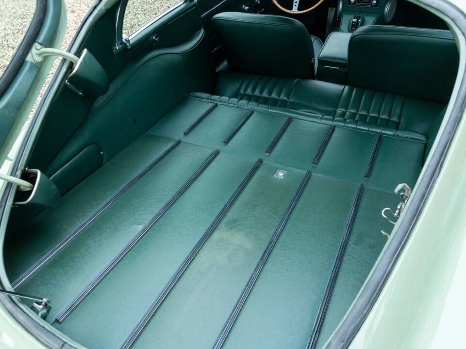 Imagen 43/50 de Jaguar E-Type 4.2 (1967)