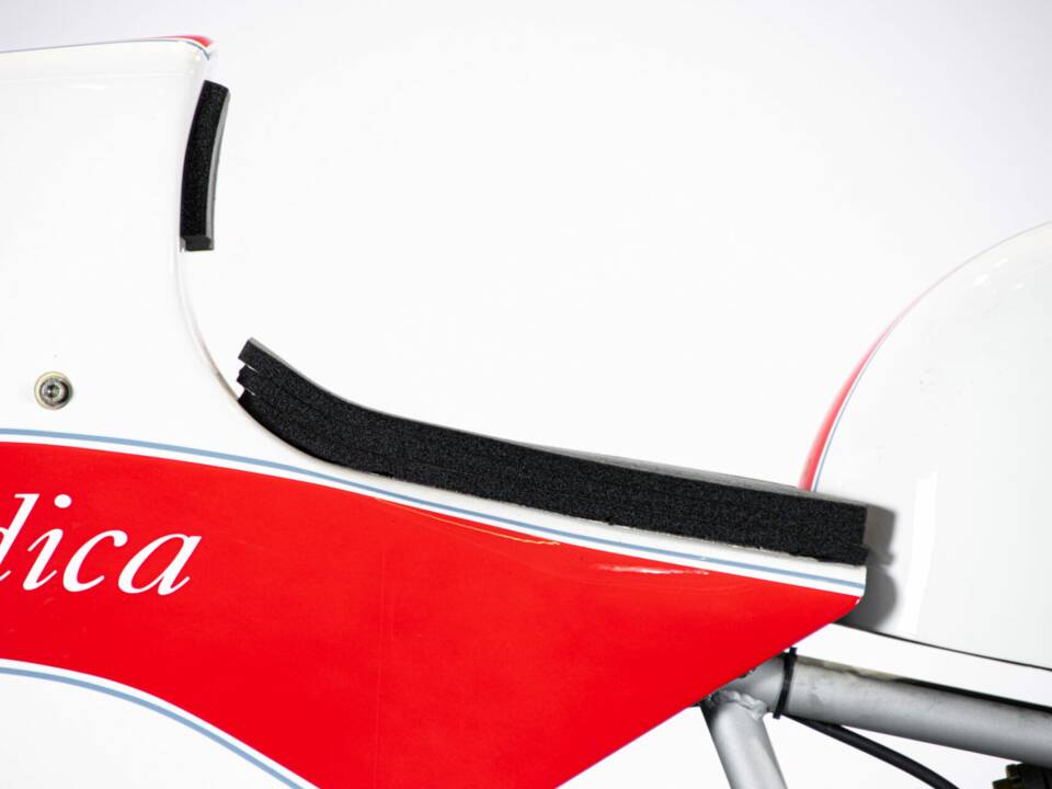 Immagine 32/50 di Yamaha TR 3 (1974)