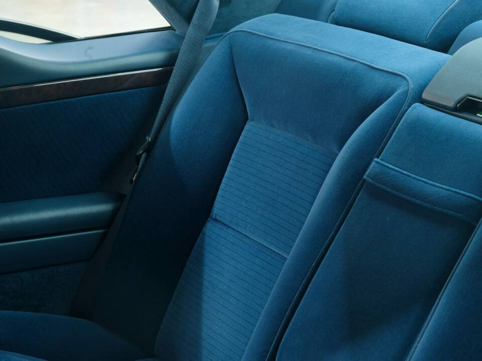 Bild 42/50 von Mercedes-Benz S 500 Coupé (1993)