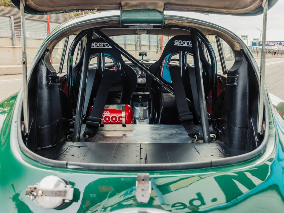 Bild 15/20 von Aston Martin DB 2&#x2F;4 Mk I (1954)