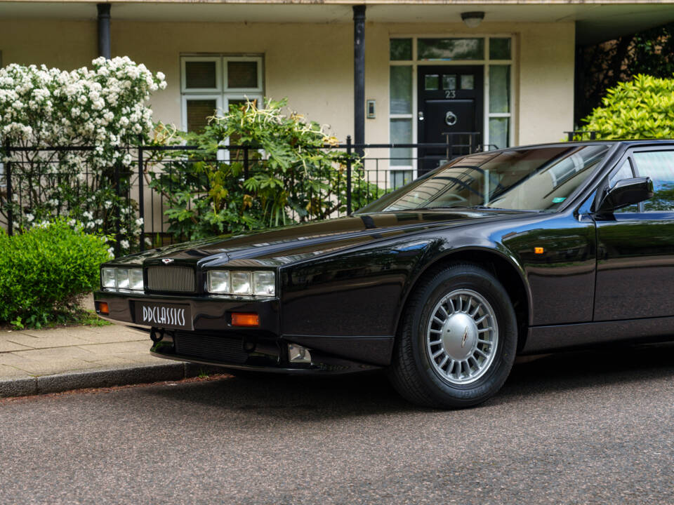 Image 9/28 of Aston Martin Lagonda (1990)