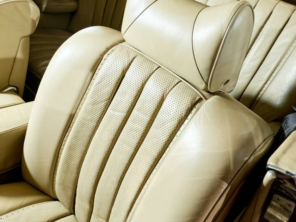 Bild 39/47 von Mercedes-Benz 280 SE (1970)