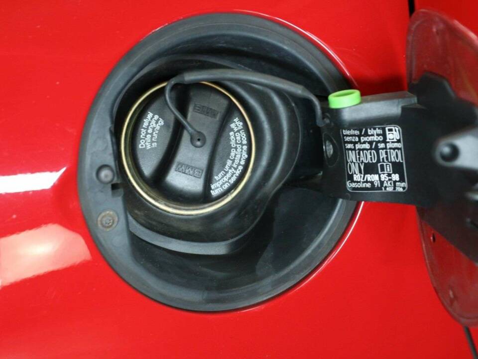 Image 47/50 of BMW Z4 M Roadster (2006)