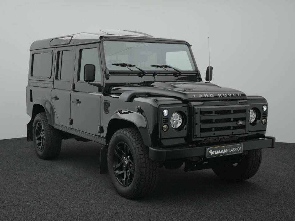Image 8/35 de Land Rover Defender 110 (2007)