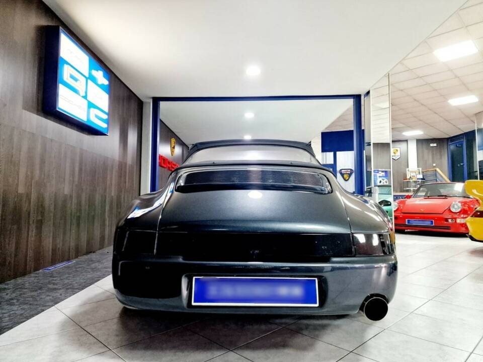 Image 5/8 of Porsche 911 Carrera 4 (1990)