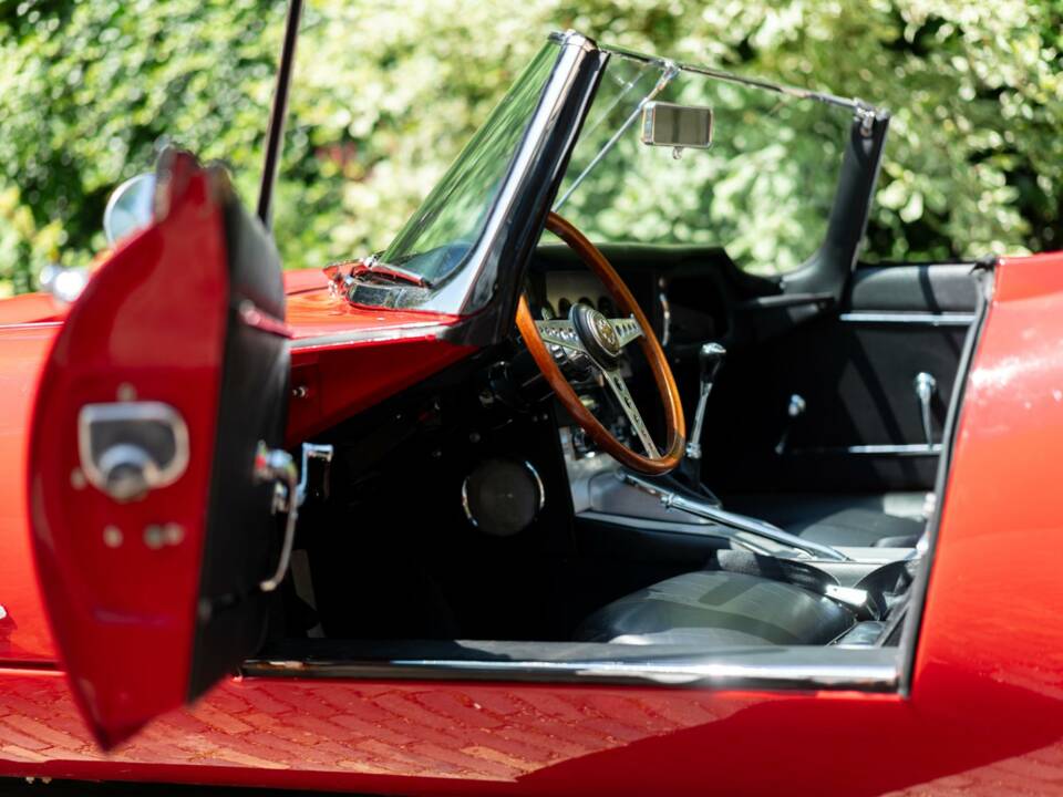 Bild 20/24 von Jaguar E-Type 3.8 (1961)