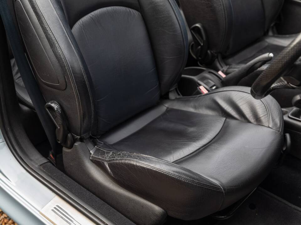 Immagine 22/40 di Peugeot 206 CC 1.6 16V (2003)