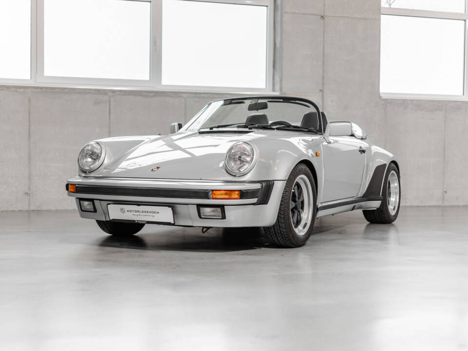 Bild 2/9 von Porsche 911 Speedster 3.2 (1989)