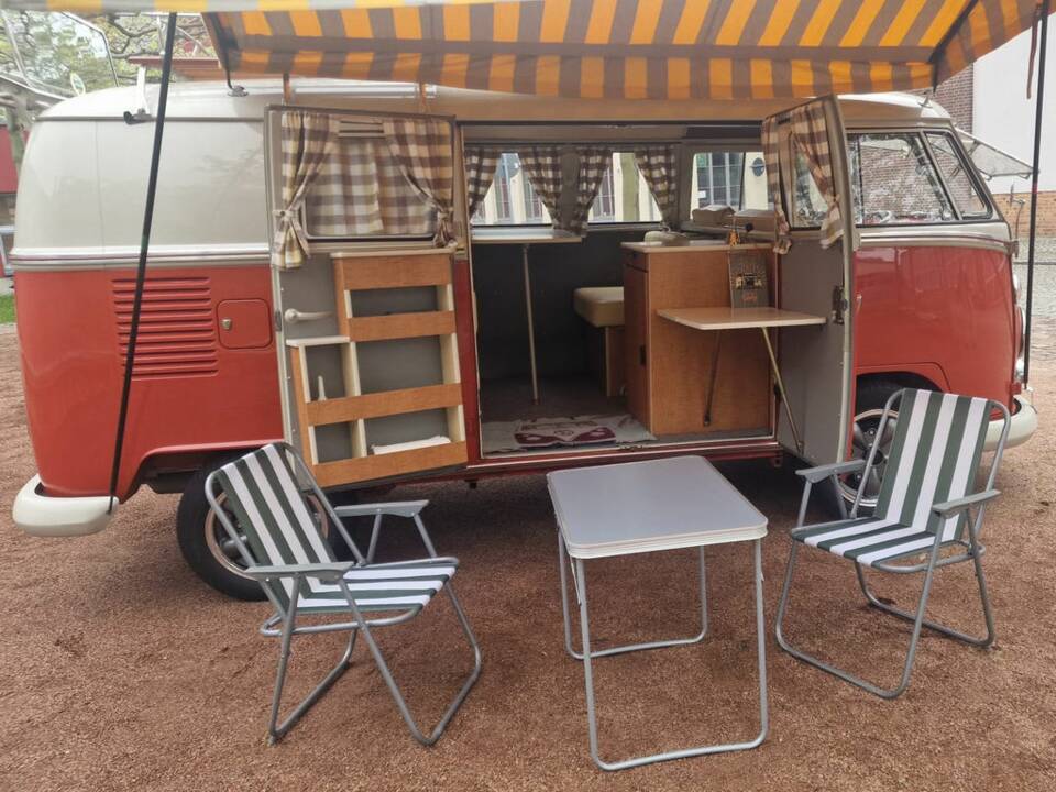 Image 7/8 of Volkswagen T1 Westfalia (1964)
