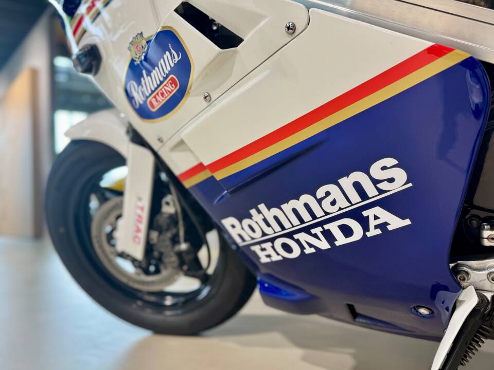 Bild 10/24 von Honda DUMMY (1986)