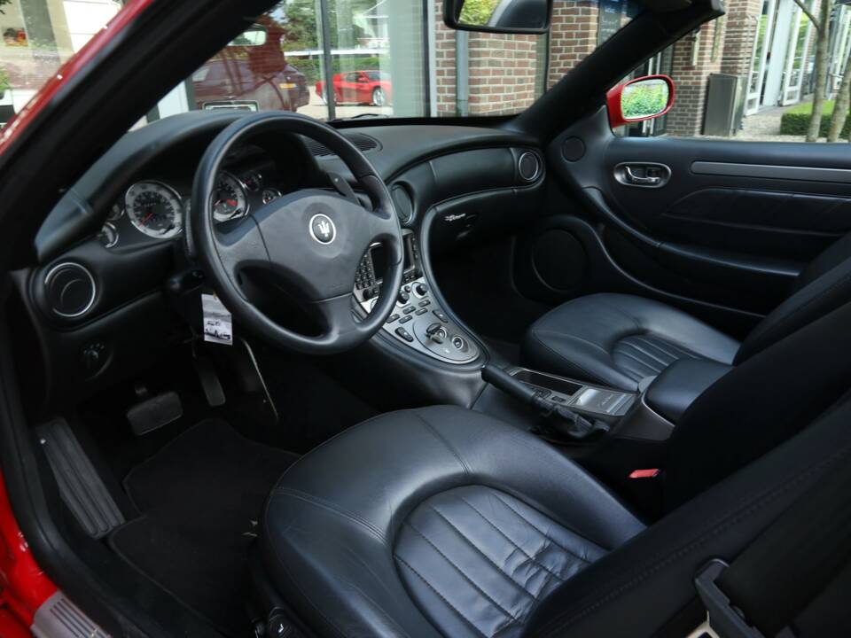 Image 39/50 of Maserati Spyder 4200 Cambiocorsa (2003)