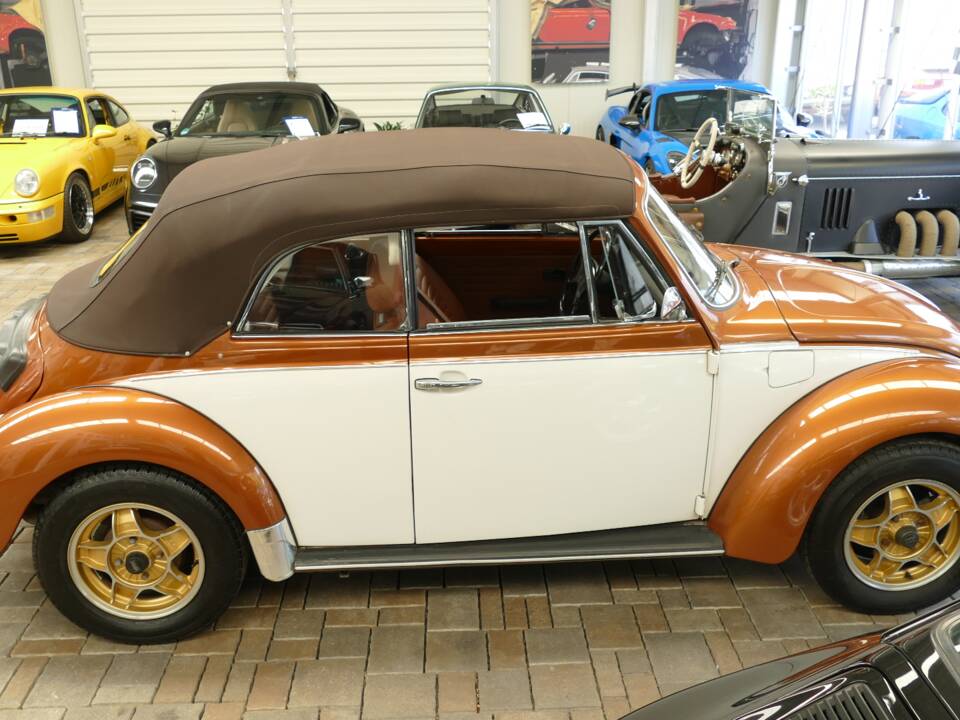 Image 5/24 de Volkswagen Kever 1303 LS (1978)