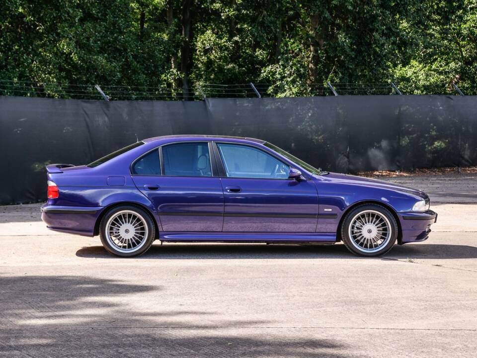 Bild 2/50 von ALPINA B10 V8 (2000)