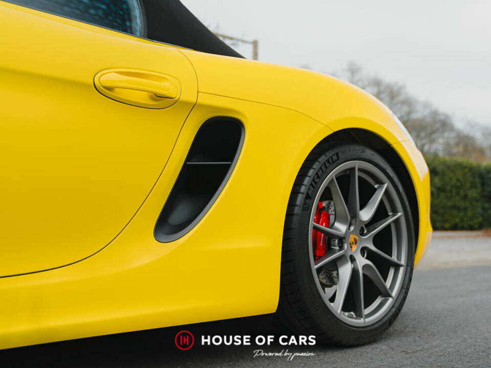 Image 17/50 of Porsche Boxster GTS (2016)