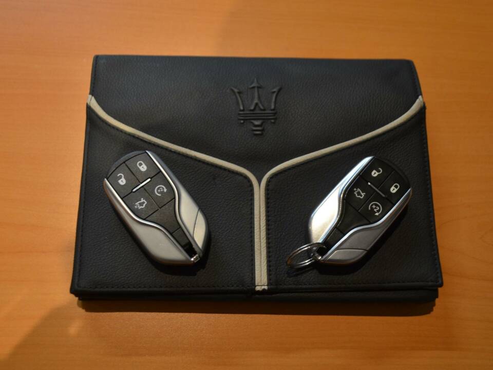 Bild 24/45 von Maserati Ghibli (2018)