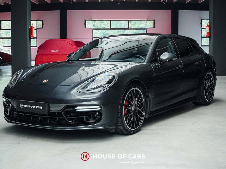 Image 2/24 of Porsche Panamera Turbo (2018)