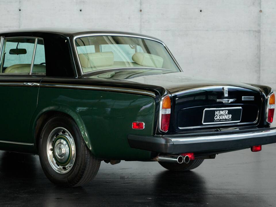Imagen 14/50 de Rolls-Royce Silver Shadow II (1977)