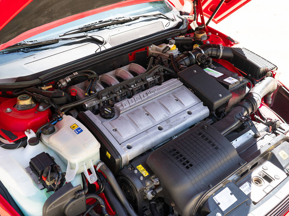 Image 38/39 of FIAT Coupé 2.0 20V (1998)