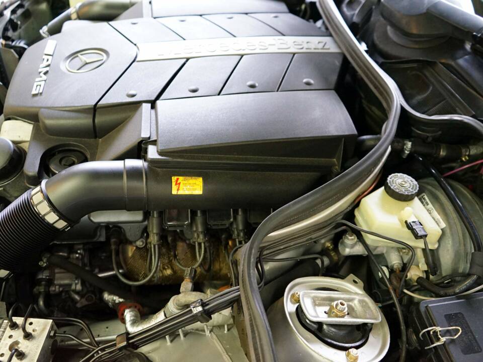 Image 40/68 de Mercedes-Benz E 320 "Final Edition" (1997)