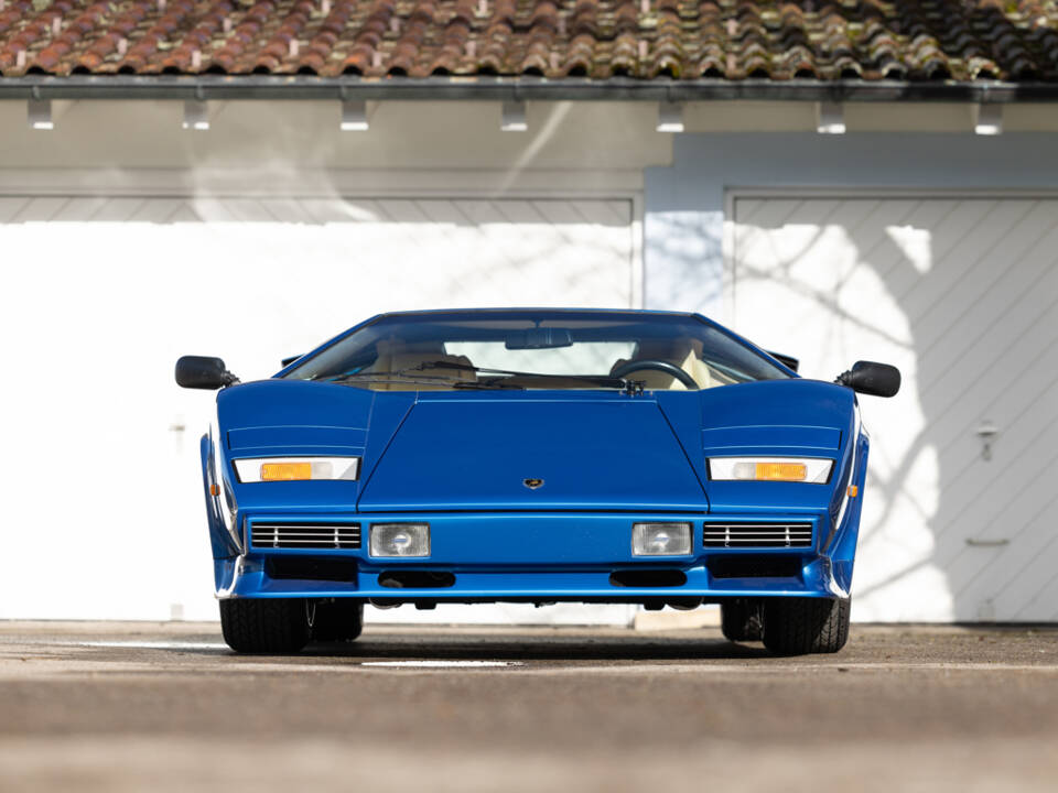 Image 7/50 of Lamborghini Countach LP 400 S (1981)