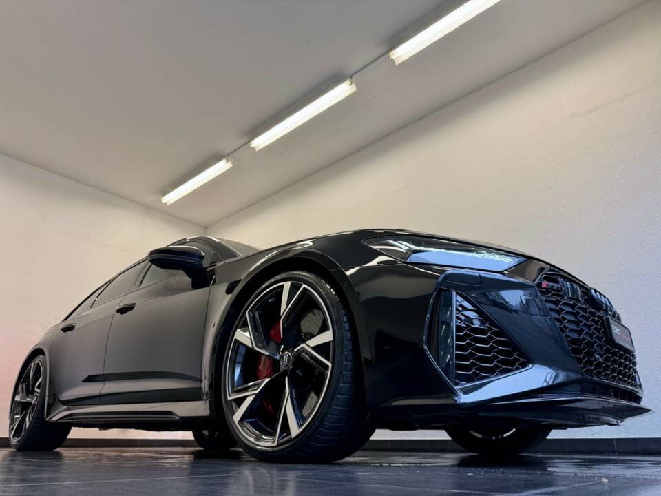 Image 3/28 de Audi RS6 Avant (2019)