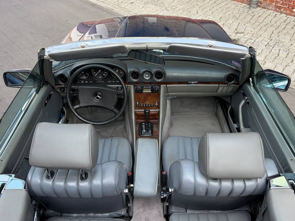 Image 61/88 of Mercedes-Benz 380 SL (1984)