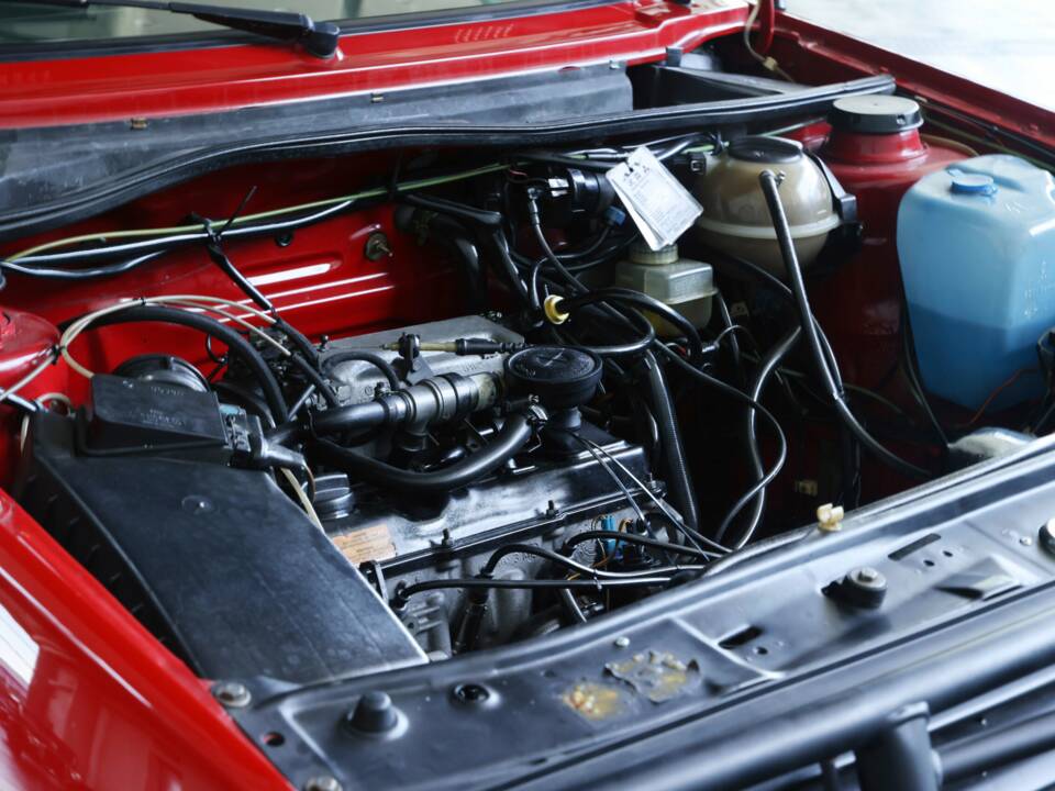 Afbeelding 40/50 van Volkswagen Golf Mk II Country Syncro 1.8 (1990)