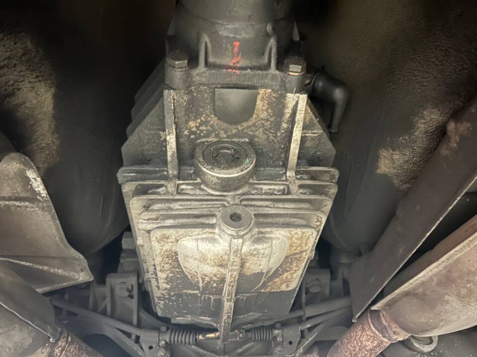 Image 52/63 of Porsche 928 GT (1989)