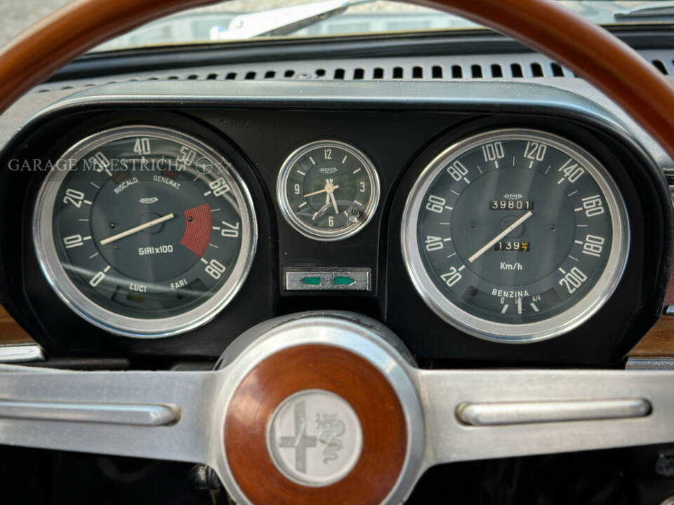 Bild 54/97 von Alfa Romeo Giulia Super 1.3 (1973)