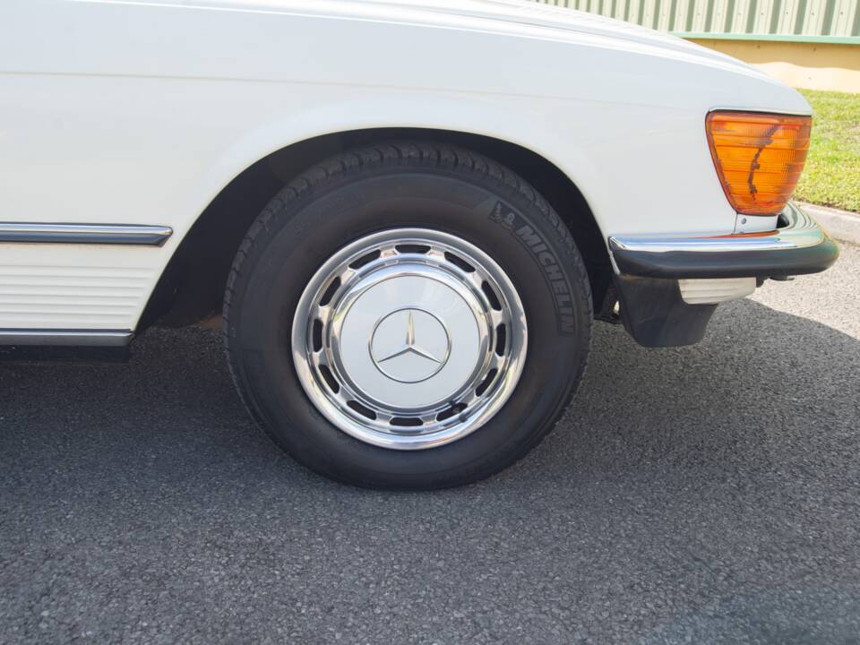 Afbeelding 31/35 van Mercedes-Benz 280 SL (1984)