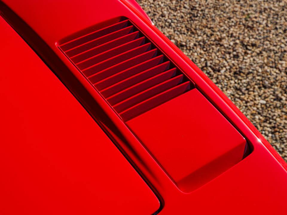 Image 29/50 de Ferrari 308 GTB (1977)
