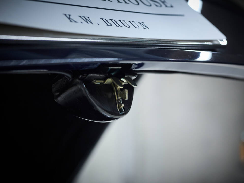 Image 47/100 de Rolls-Royce Silver Shadow II (1979)
