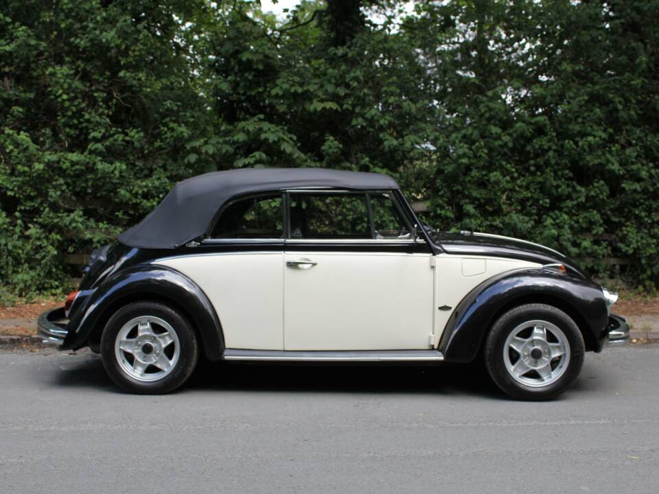 Image 7/18 of Volkswagen Käfer 1600 (1972)