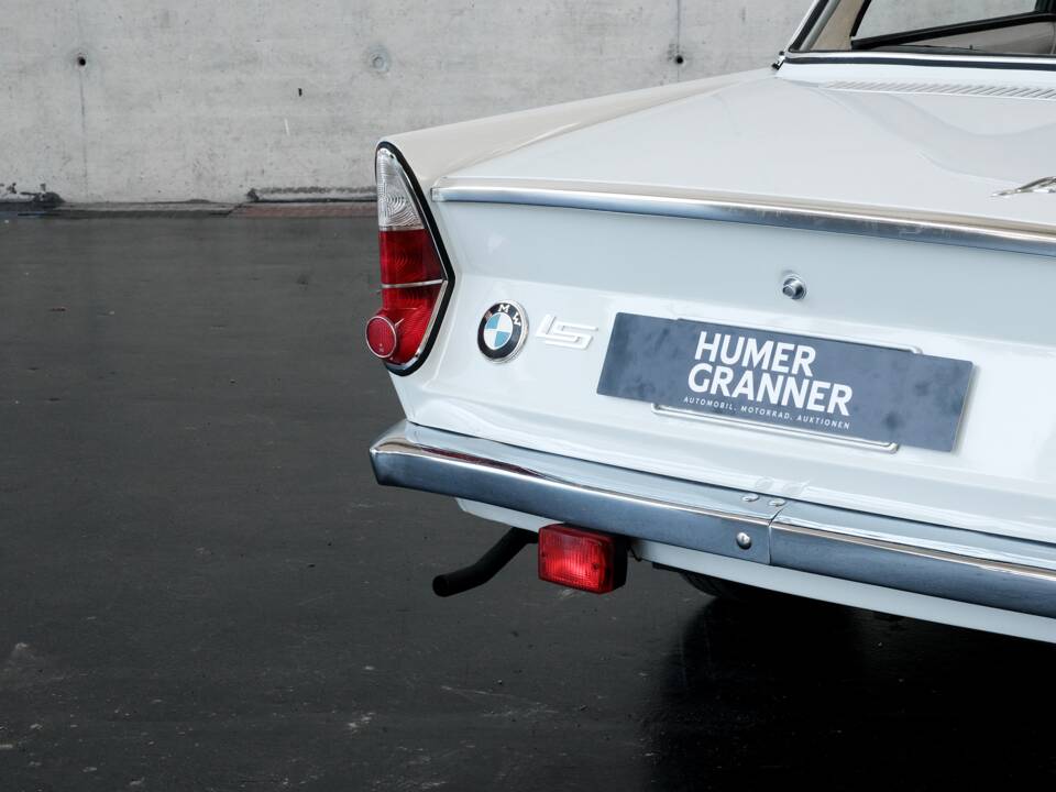 Image 19/50 of BMW 700 LS Luxus (1965)