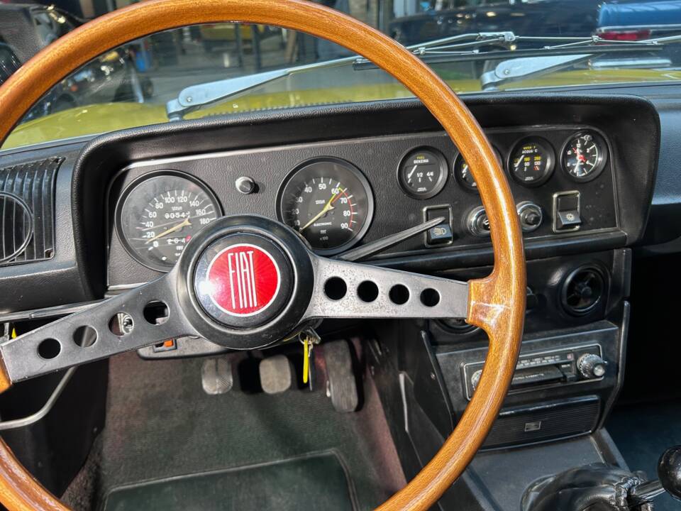 Bild 21/32 von FIAT 124 Sport Coupe (1971)