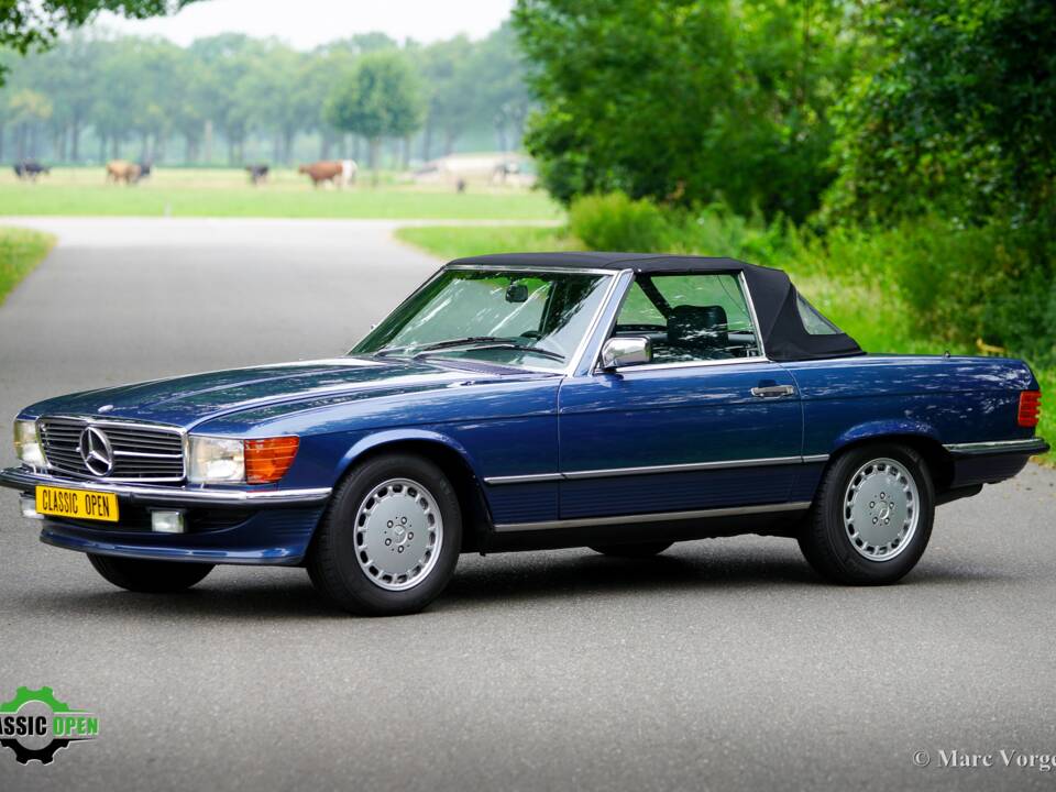 Immagine 35/60 di Mercedes-Benz 420 SL (1987)