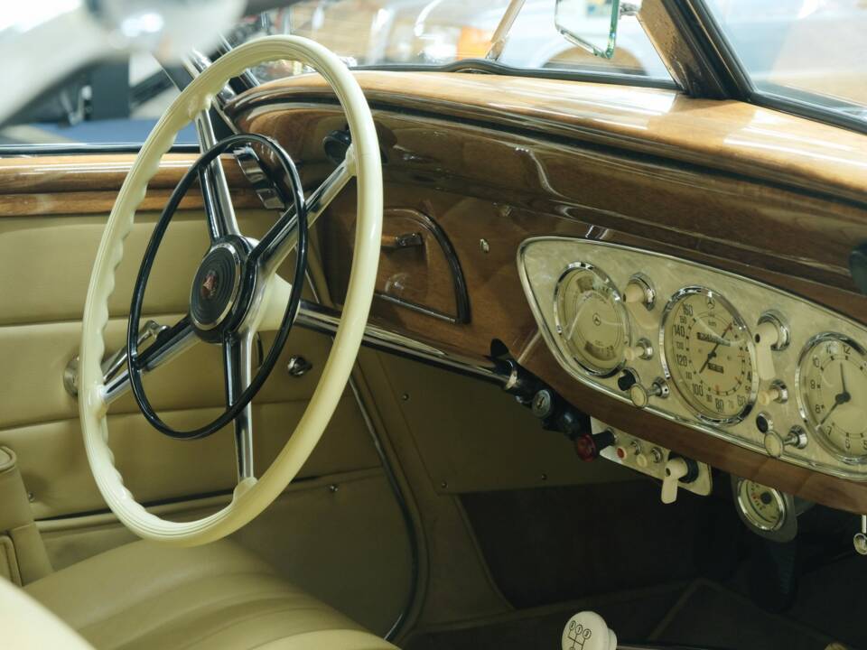 Bild 50/50 von Mercedes-Benz 320n Cabriolet A (1938)