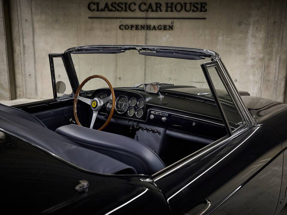 Image 72/100 of Ferrari 250 GT (1962)