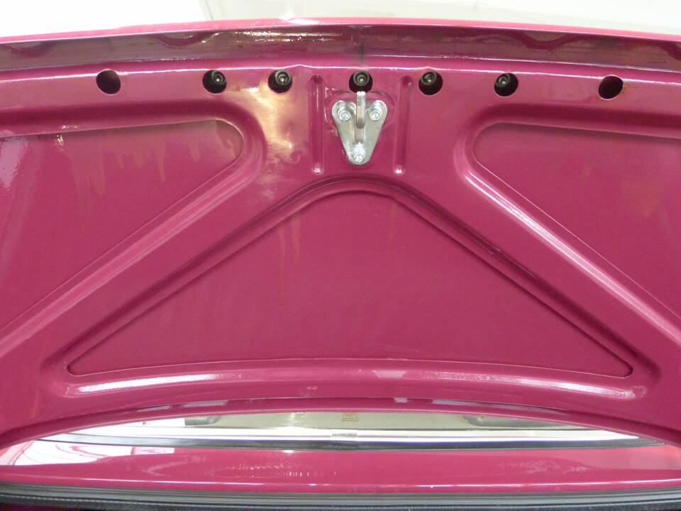 Bild 16/36 von Alfa Romeo 2000 GT Veloce (1975)