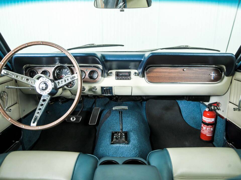 Image 7/50 of Ford Mustang 289 (1966)