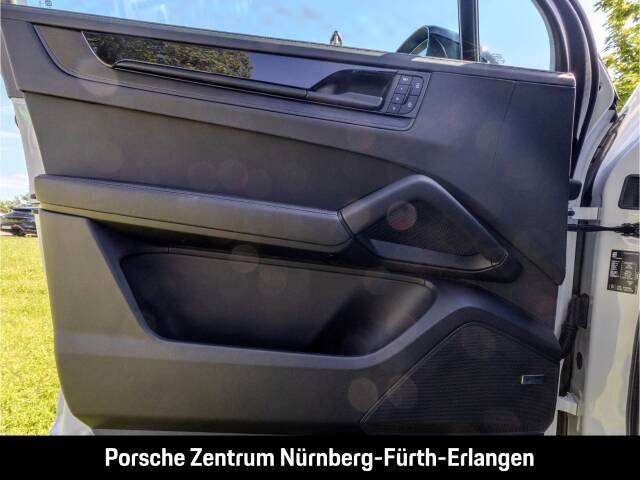 Bild 43/50 von Porsche Cayenne GTS (2026)