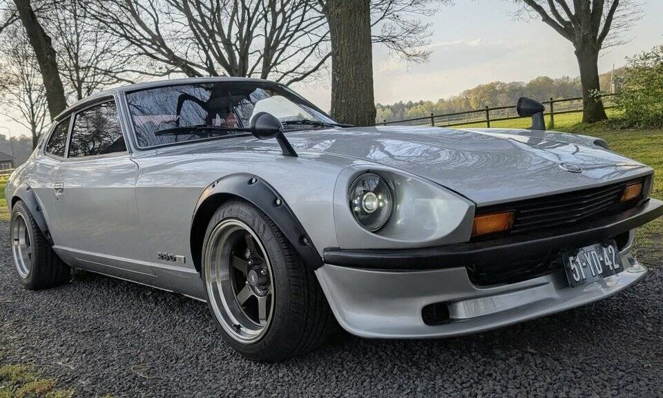 Image 1/8 of Datsun 280 Z (1977)