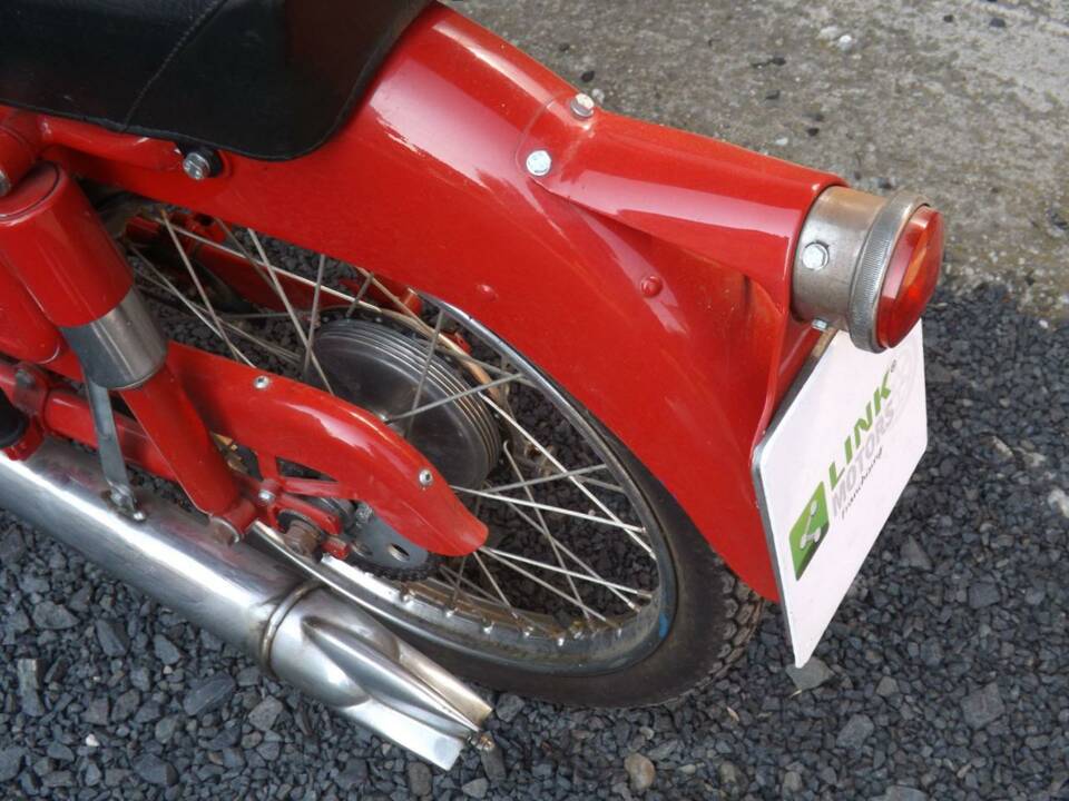 Image 34/50 of Benelli Leoncino 2T (1959)