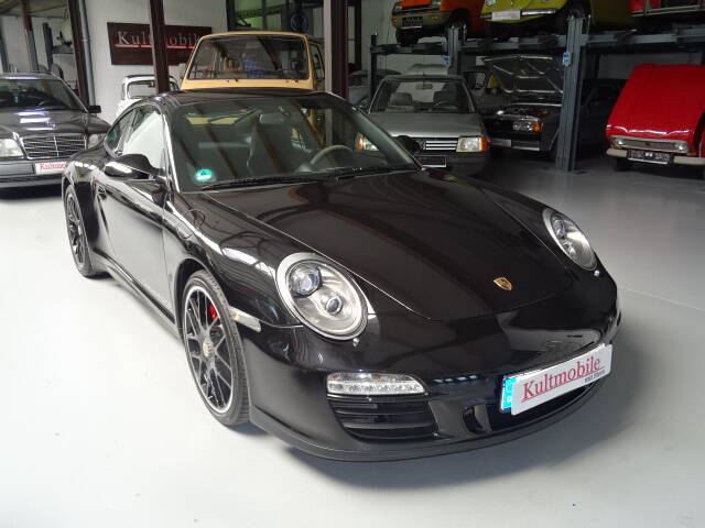 Bild 4/31 von Porsche 911 Carrera 4 GTS (2011)