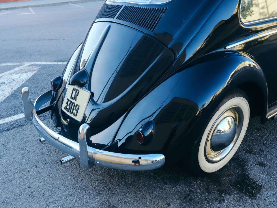 Image 60/130 of Volkswagen Beetle 1200 Export &quot;Oval&quot; (1954)