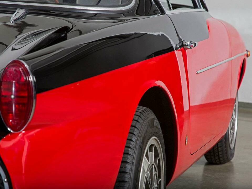 Image 10/33 of FIAT 750 Nardi Coupé (1959)