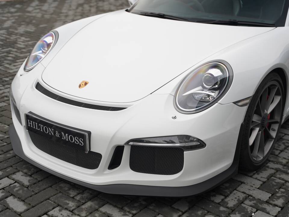 Bild 26/50 von Porsche 911 GT3 (2015)