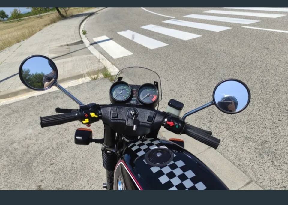 Afbeelding 4/10 van BMW R 65 (1989)