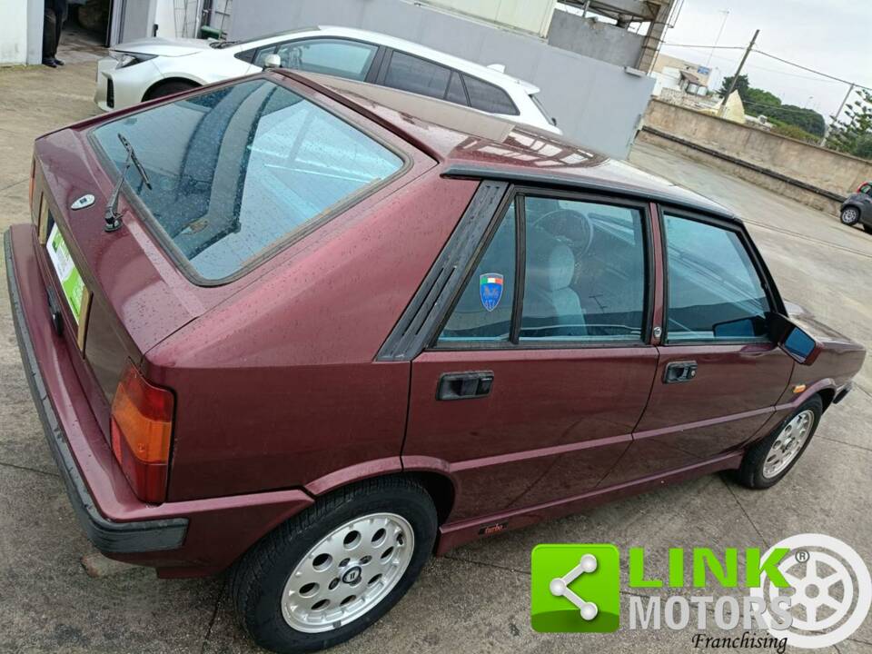 Image 3/10 of Lancia Delta HF Turbo (1993)