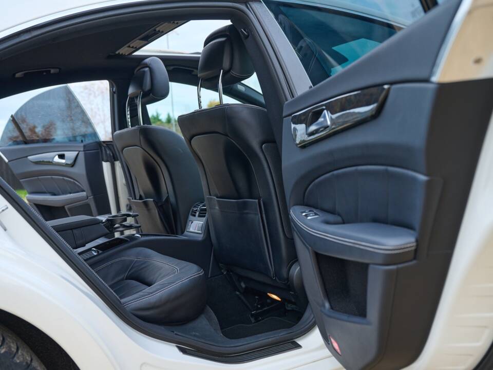 Immagine 47/50 di Mercedes-Benz CLS 350 (2014)